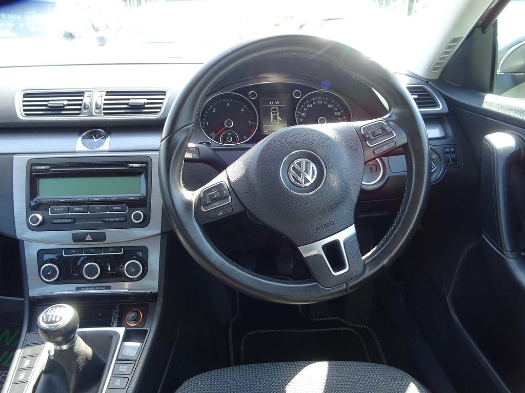 Volkswagen Passat 1.6 TDI BlueMotion Tech SE 4dr 