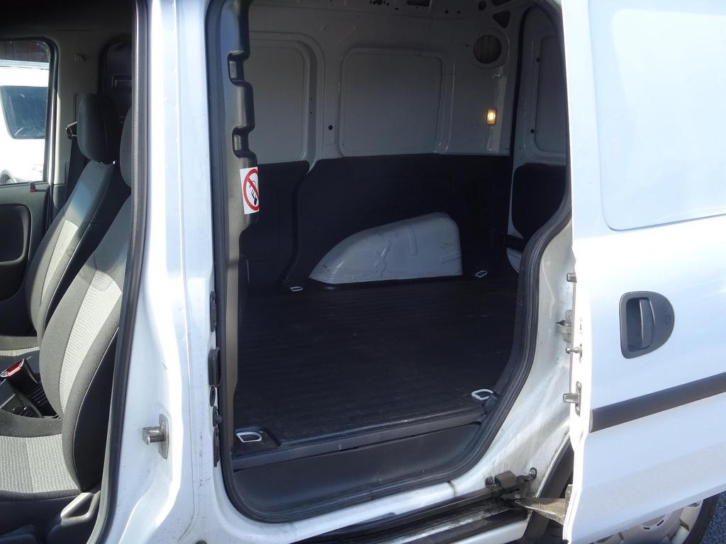 Vauxhall Combo 1.3 CDTi 16v 2000 Panel Van 3dr 