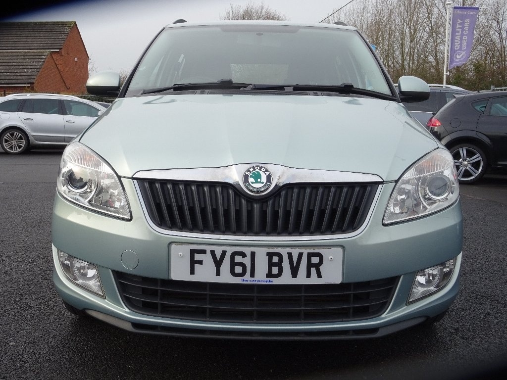 SKODA Fabia 1.6 TDI CR DPF Elegance 5dr 