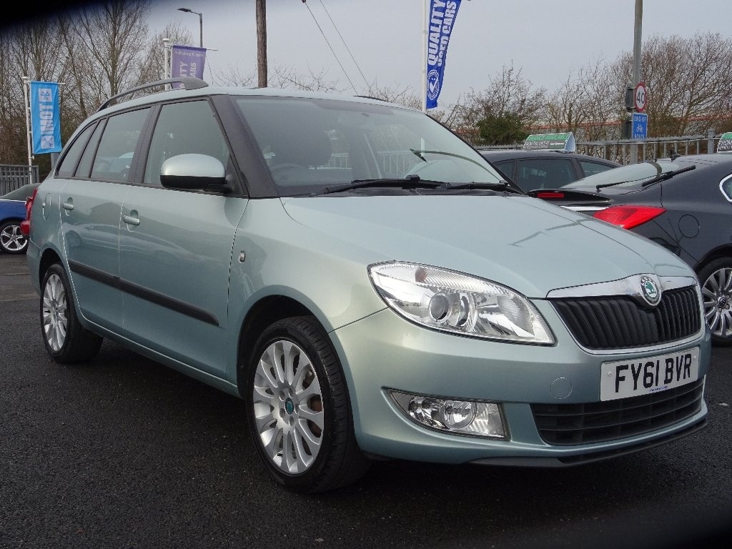 SKODA Fabia 1.6 TDI CR DPF Elegance 5dr 